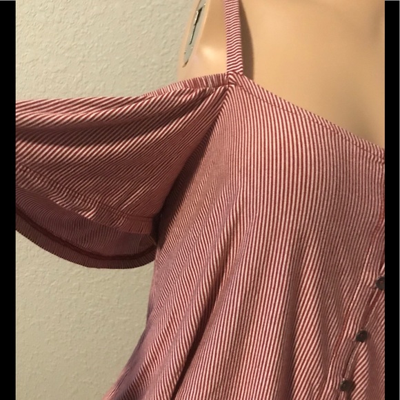 American Eagle blouse - Picture 2 of 5